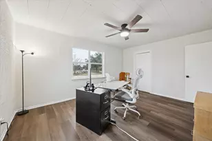 210 Fallwell St, Liberty Hill, TX 78642 - Photo 15