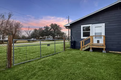 210 Fallwell Street, Liberty Hill, TX 78642 - Photo 21