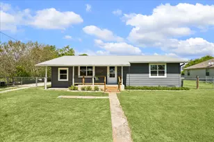 210 Fallwell St, Liberty Hill, TX 78642 - Photo 1