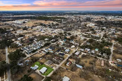 210 Fallwell Street, Liberty Hill, TX 78642 - Photo 25