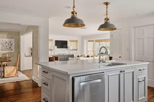 2412 Jarratt Ave, Austin, TX 78703 - Photo 7