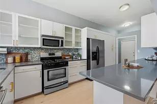 1103 Norwalk Ln, Austin, TX 78703 - Photo 9