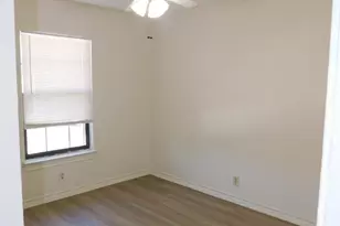 1002 Southwalk St, Georgetown, TX 78626 - Photo 5