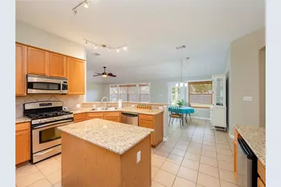 2206 Boneset Trail, Round Rock, TX 78665 - Photo 13