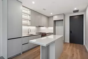 610 Davis St, Austin, TX 78701 - Photo 7