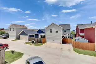 371 Ferrule Dr, Kyle, TX 78640 - Photo 3