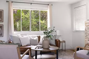 13566 Bullick Hollow Rd, Austin, TX 78726 - Photo 9