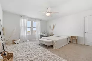 348 Bell Rings Dr, Jarrell, TX 76537 - Photo 11