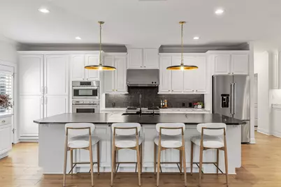 11700 Eagles Glen Drive, Austin, TX 78732 - Photo 15