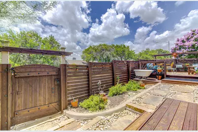 14301 Richard Walker Boulevard, Austin, TX 78728 - Photo 31