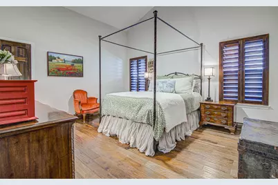 14301 Richard Walker Boulevard, Austin, TX 78728 - Photo 9