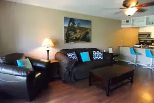 1818 S Lakeshore Blvd, Austin, TX 78741 - Photo 5