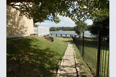 1818 S Lakeshore Boulevard #37, Austin, TX 78741 - Photo 25
