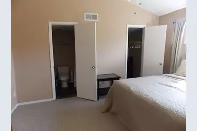 1818 S Lakeshore Boulevard #37, Austin, TX 78741 - Photo 17