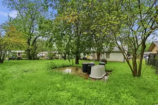 2702 Sherwood Ln, Austin, TX 78704 - Photo 7