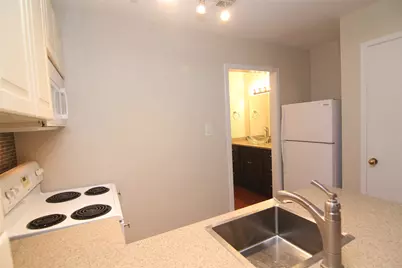 2815 Rio Grande Street #211, Austin, TX 78705 - Photo 11