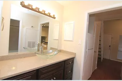 2815 Rio Grande Street #211, Austin, TX 78705 - Photo 13