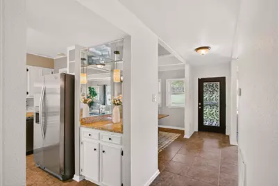 11121 Pinehurst Drive #D, Austin, TX 78747 - Photo 19