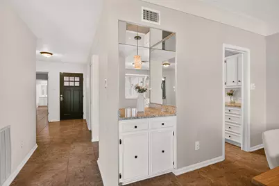 11121 Pinehurst Drive #D, Austin, TX 78747 - Photo 3