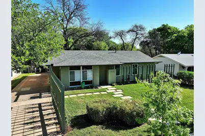 1302 Berkshire Drive, Austin, TX 78723 - Photo 3