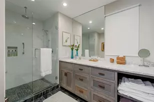 1302 Berkshire Dr, Austin, TX 78723 - Photo 33