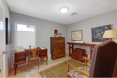 1302 Berkshire Drive, Austin, TX 78723 - Photo 23