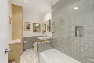 1302 Berkshire Dr, Austin, TX 78723 - Photo 25