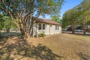 1147 Gunter St, Austin, TX 78721 - Photo 13