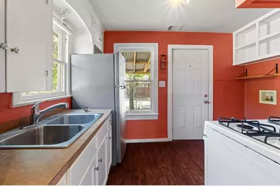 1147 Gunter Street, Austin, TX 78721 - Photo 9