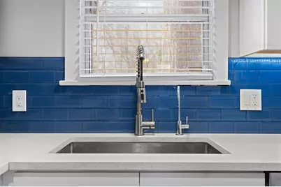 9504 N Creek Drive, Austin, TX 78753 - Photo 15