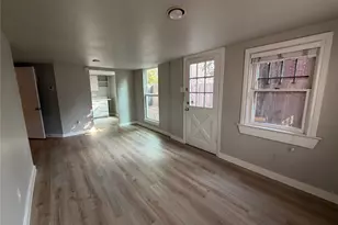 106 E 38th St, Austin, TX 78705 - Photo 3