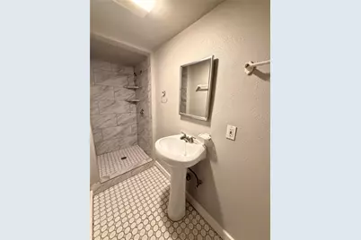 106 E 38 Street #B, Austin, TX 78705 - Photo 13