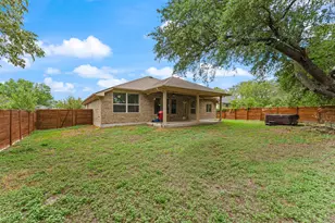 1002 Cripple Creek Dr, Austin, TX 78758 - Photo 21