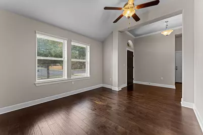1002 Cripple Creek Drive, Austin, TX 78758 - Photo 3