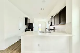 140 Canley Loop, Hutto, TX 78634 - Photo 5
