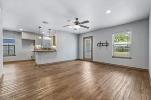 1812 Forestglade Dr, Austin, TX 78745 - Photo 3