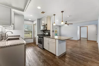 1812 Forestglade Drive, Austin, TX 78745 - Photo 21