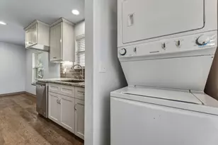 1812 Forestglade Dr, Austin, TX 78745 - Photo 21