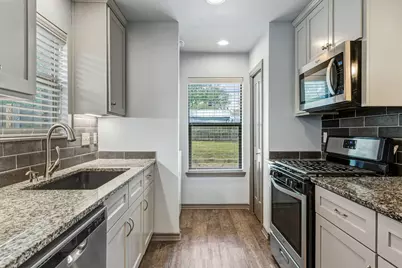 1812 Forestglade Drive, Austin, TX 78745 - Photo 17