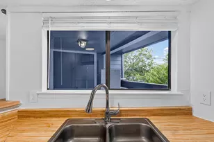 2500 Burleson Rd, Austin, TX 78741 - Photo 7
