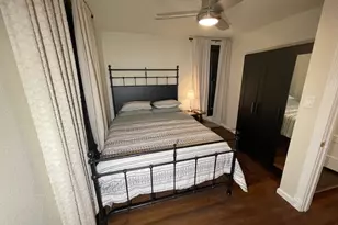 117 W Grove St, San Marcos, TX 78666 - Photo 15