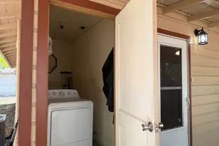 213 Ebony St, San Marcos, TX 78666 - Photo 33