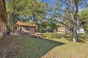 213 Ebony St, San Marcos, TX 78666 - Photo 7