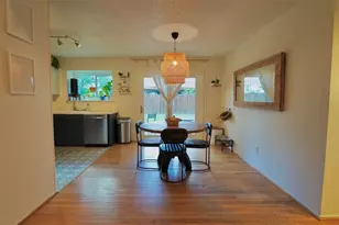 2106 Bluebonnet Dr, Round Rock, TX 78664 - Photo 15