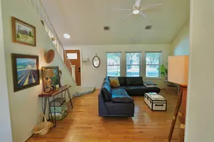 2106 Bluebonnet Dr, Round Rock, TX 78664 - Photo 13