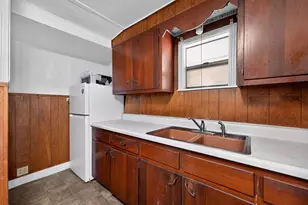 708 Booth St, Taylor, TX 76574 - Photo 17