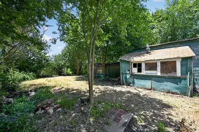 708 Booth Street, Taylor, TX 76574 - Photo 39