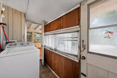 708 Booth Street, Taylor, TX 76574 - Photo 31