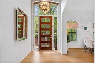 2206 W 11th St, Austin, TX 78703 - Photo 3