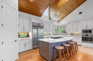 2206 W 11th St, Austin, TX 78703 - Photo 5